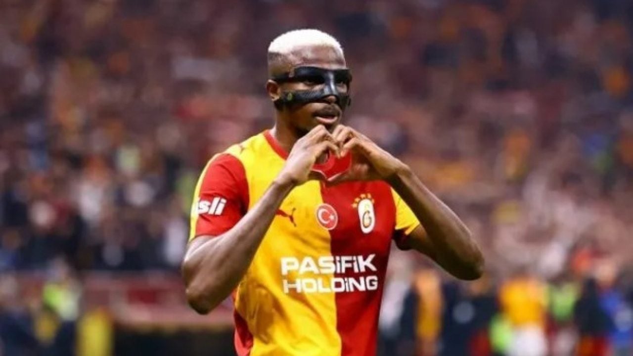 Foto - Dursun Özbek’ten futbolculara müjde! Derbinin hemen ardından duyurdu