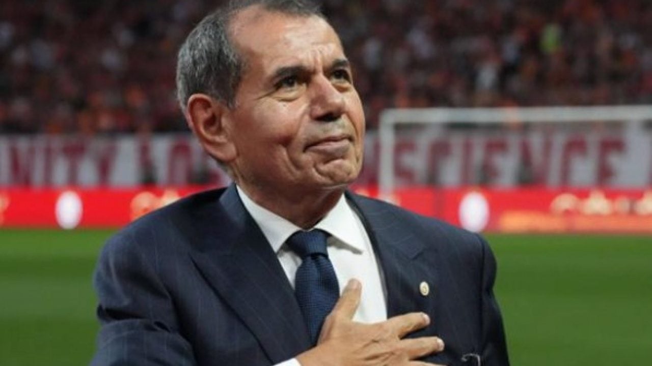 Dursun Özbek’ten futbolculara müjde! Derbinin hemen ardından duyurdu