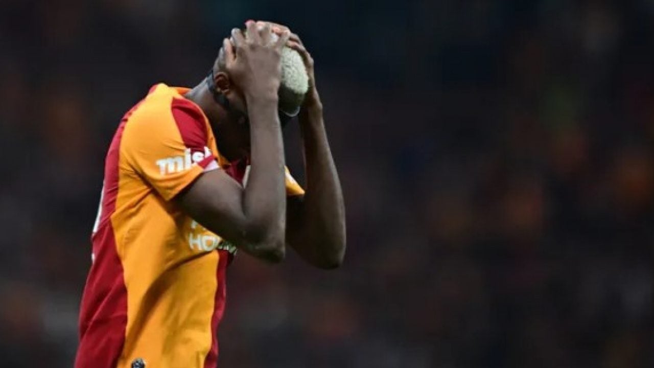 Foto - Dursun Özbek’ten futbolculara müjde! Derbinin hemen ardından duyurdu