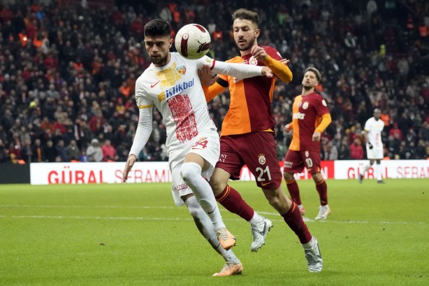 Foto - Dursun Özbek'ten 'yok artık' dedirten 'organize' açıklaması! Sponsorluk töreni değil, meydan okuma töreni...