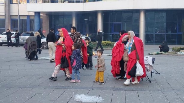 Foto - Durum gün ağarınca ortaya çıktı! Deprem sonrası bölgeden yeni görüntüler geldi