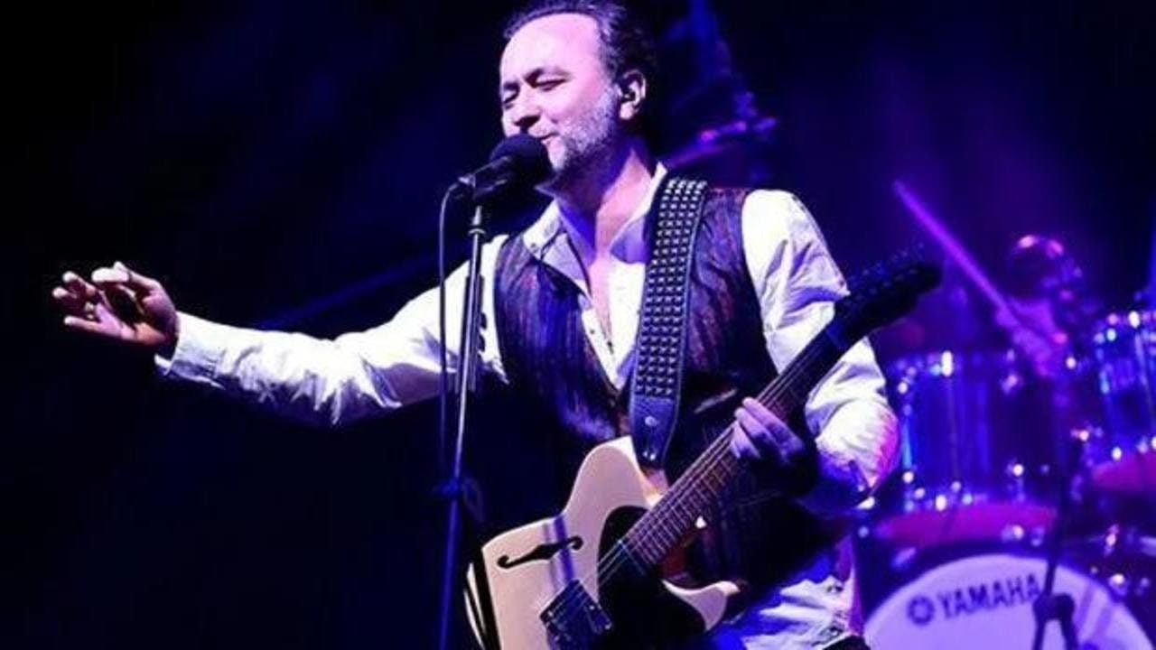 "Durumu çok kritik" deniliyor! Ünlü şarkıcı ikinci defa entübe edildi 