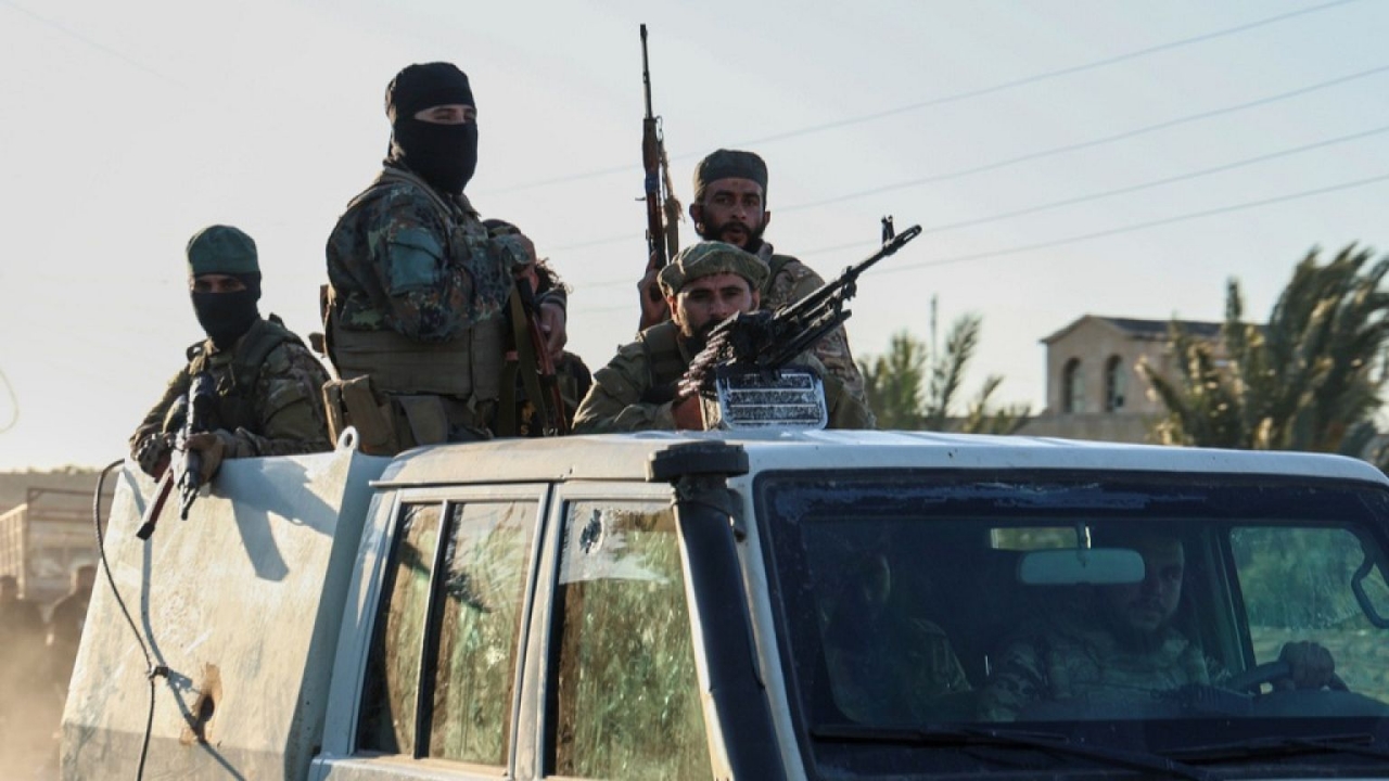 Foto - Dürzi-Arap çatışması şiddetleniyor! Korkunç görüntüler az önce geldi! Öldürdükleri Arapları kentin girişine böyle astılar