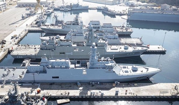 Foto - Düşman çatlatacak gelişme! Pakistan MİLGEM projesinin ilk gemisi PNS BABUR İstanbul'dan uğurlandı