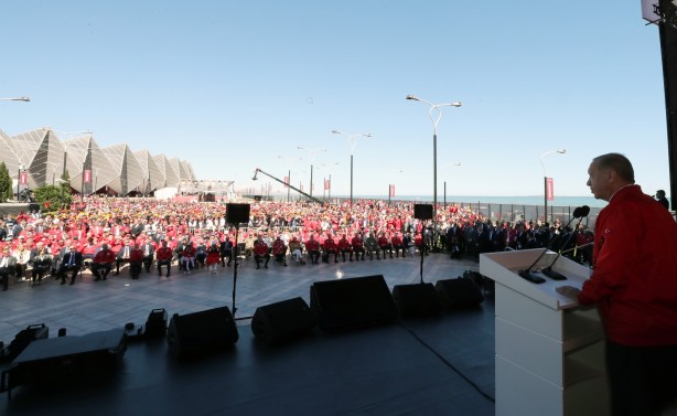 Foto - Düşman çatlatan görüntü! Cumhurbaşkanı Erdoğan ile Aliyev Akıncı SİHA'yı imzaladı