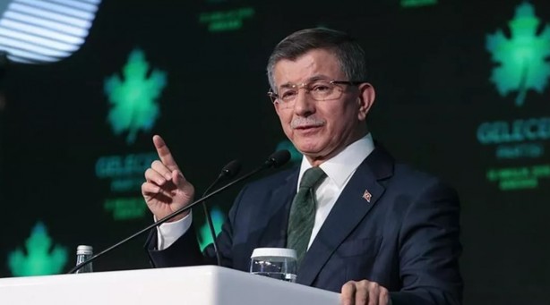 Foto - Düştüğü seviyeye bakın... Davutoğlu'nun CHP çıkışı ağızları açık bıraktı