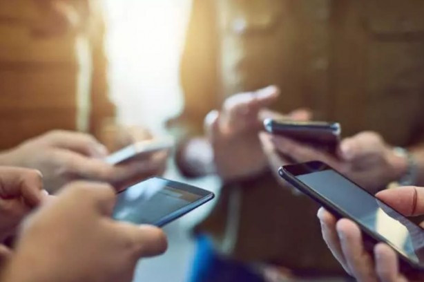 Foto - Düşük fiyatlı cep telefonu tuzağı! Aldıktan sonra kabusu yaşatıyor