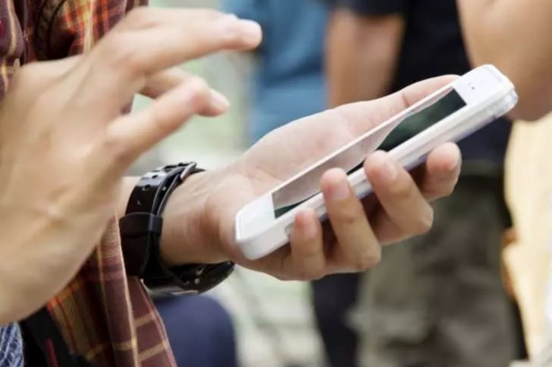 Foto - Düşük fiyatlı cep telefonu tuzağı! Aldıktan sonra kabusu yaşatıyor