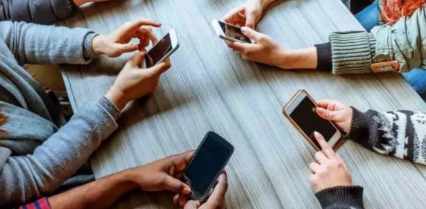 Foto - Düşük fiyatlı cep telefonu tuzağı! Aldıktan sonra kabusu yaşatıyor