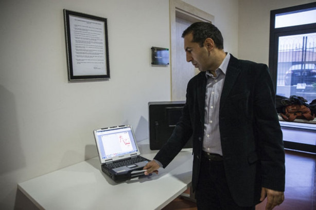 Foto - Duvarın arkasını görüyor! Yüzde 100 yerli