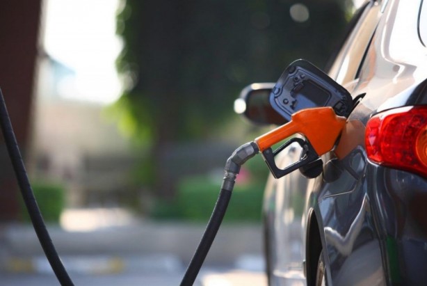 Foto - Duyanlar duymayanlara haber etsin! Akaryakıta çok büyük indirim geliyor, istasyonlar dolup taşacak