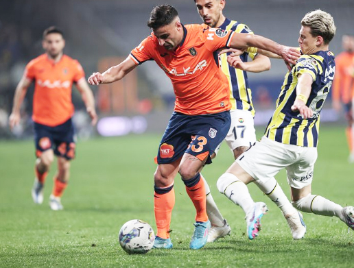 Foto - Duyanlar gelişme karşısında kulaklarına inanamadı... Galatasaray'ın eski yıldızı Fenerbahçe'ye!