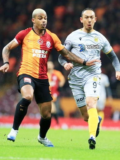 Foto - Duyanlar gelişme karşısında kulaklarına inanamadı... Galatasaray'ın eski yıldızı Fenerbahçe'ye!