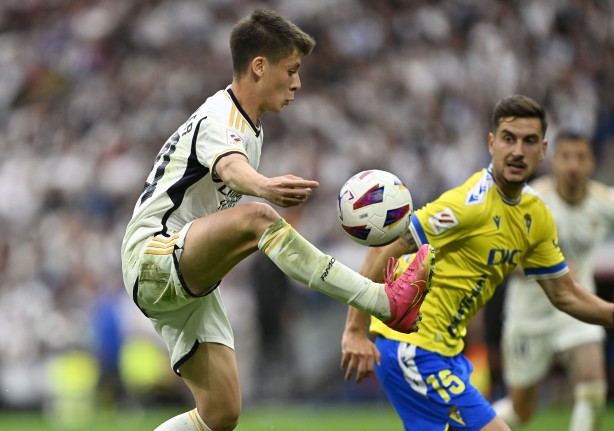Foto - Duyanlar inanamadı! Real Madrid-Cadiz maçı sonrası Başkan Perez'den Arda Güler itirafı...