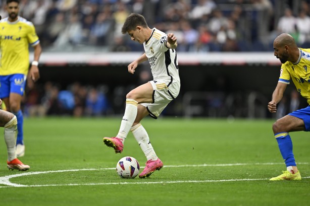 Foto - Duyanlar inanamadı! Real Madrid-Cadiz maçı sonrası Başkan Perez'den Arda Güler itirafı...