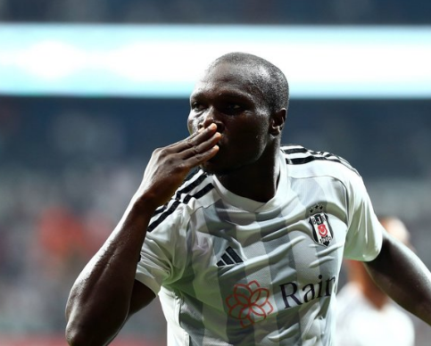 Foto - Duyanlar, kulaklarına inanamıyor! Aboubakar'a verilen rakam dudak uçuklattı! Ve kararı...