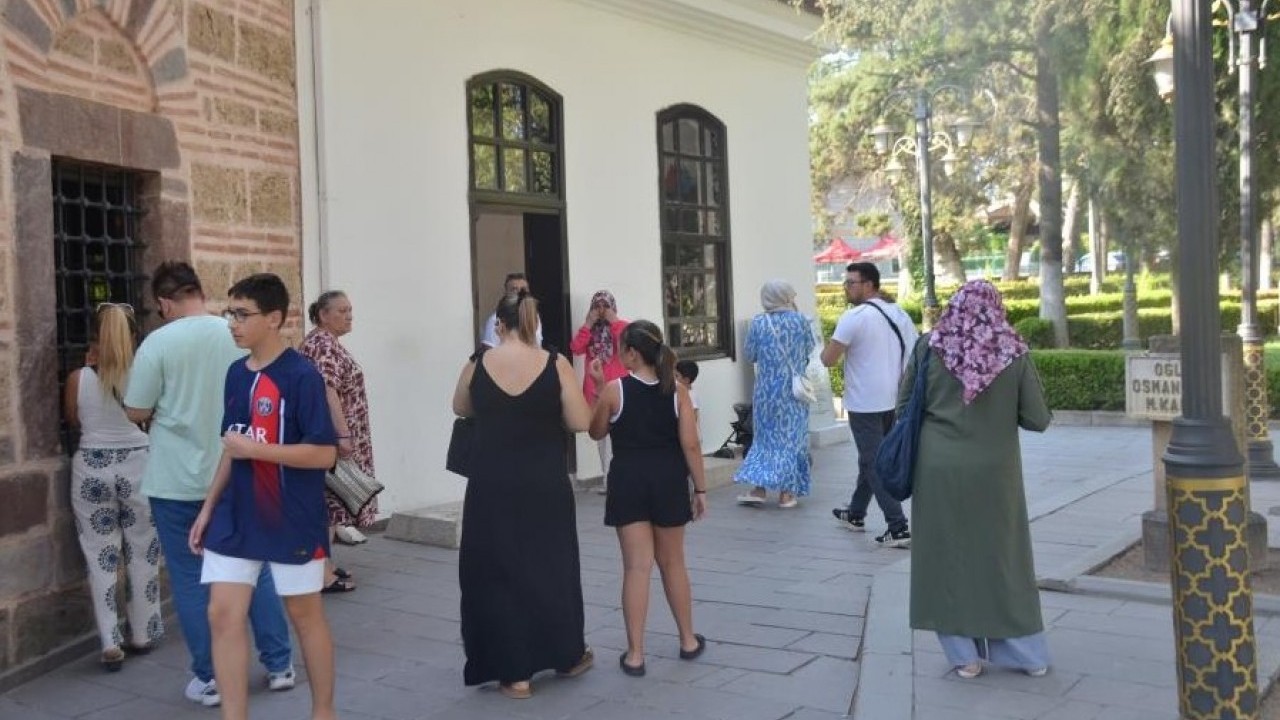 Foto - Duyanlar şaşkına döndü! Bu ilçenin nüfusu bir günde yüzde 2500 yükseliyor