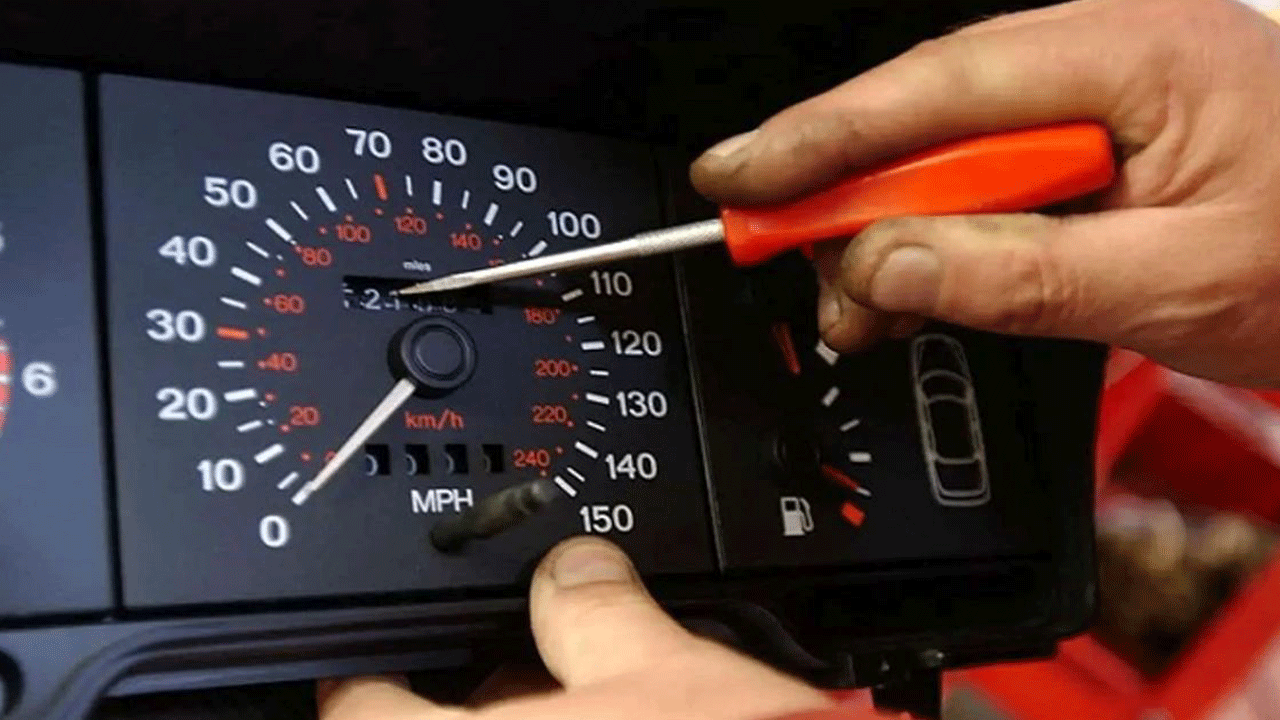 Foto - ‘Duymadım, bilmiyordum, haberim yoktu’ demeyin! İkinci el araçta bunu yapan yanar...