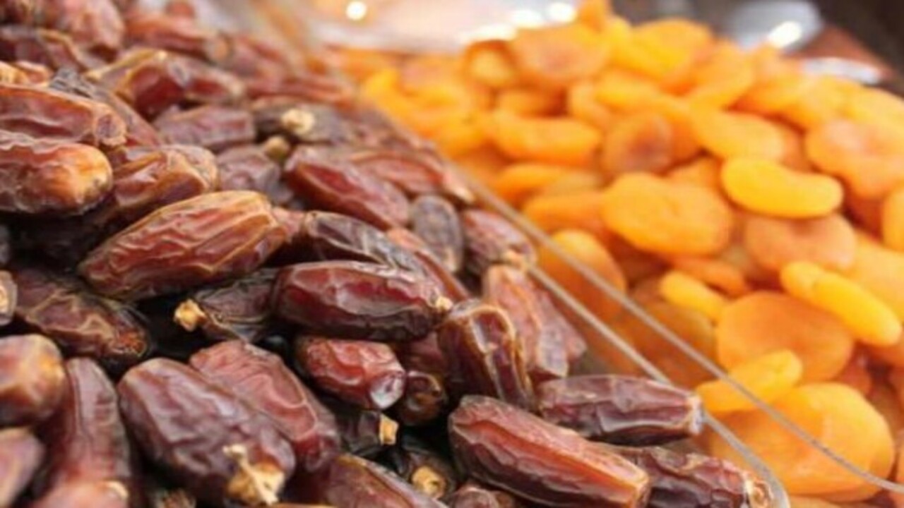 Foto - Duyunca çok şaşıracaksınız! İşte hurmanın üstüne limon damlatmanın faydası