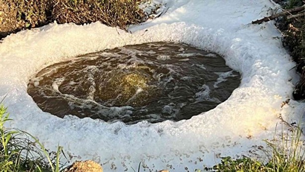 Düzce depreminden sonra bir anda oldu! Sebebi bilinmiyor