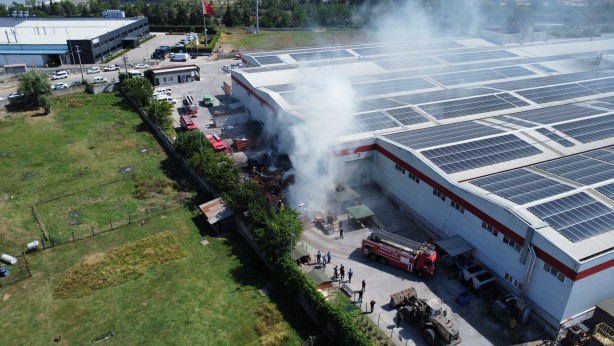 Foto - Düzce'de fabrika yangını