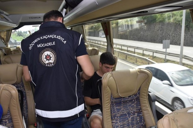 Foto - Düzensiz göçe karşı Huzur-2022/8 uygulaması