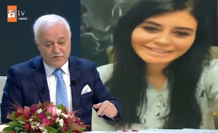 Foto - Ebru Polat’tan Nihat Hatipoğlu’na ayet sorusu