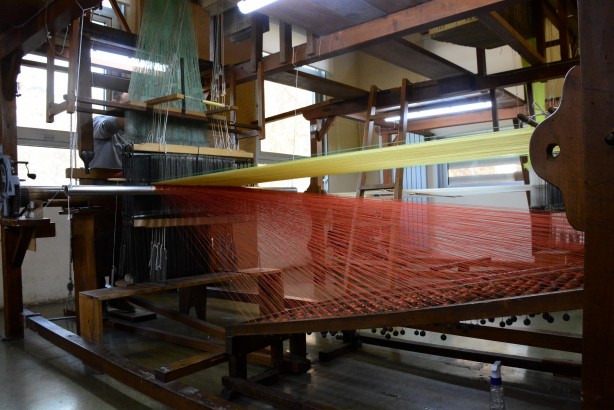 Foto - Asırlık makinelerle kabe örtüsü üretildi