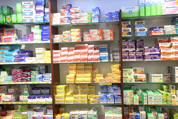 Foto - Eczaneler kapılarına kilit vurdu! Bu ülkede ilaç bulunamıyor