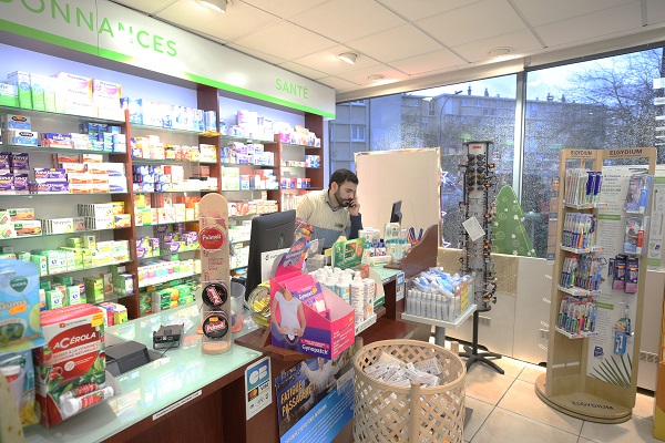 Foto - Eczaneler kapılarına kilit vurdu! Bu ülkede ilaç bulunamıyor