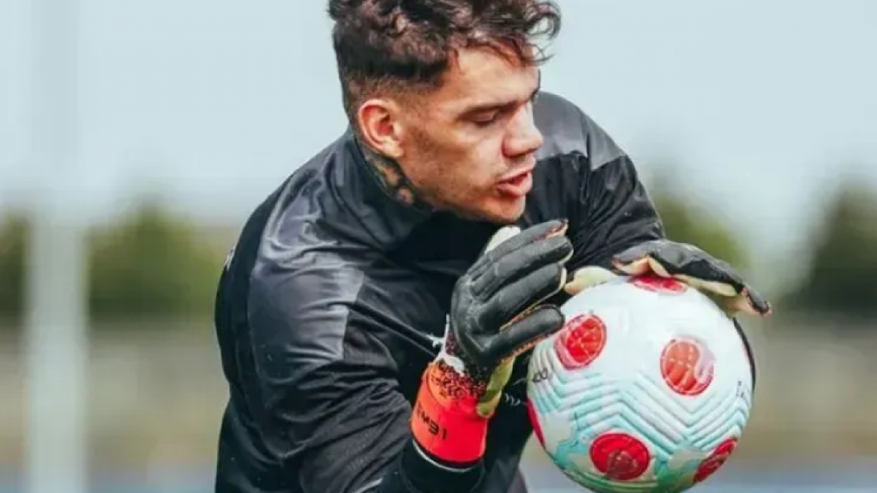 Foto - Ederson geldi gelecek deniliyor ama hala tık yok! İşte sebebi... Guardiola ne demek istedi?