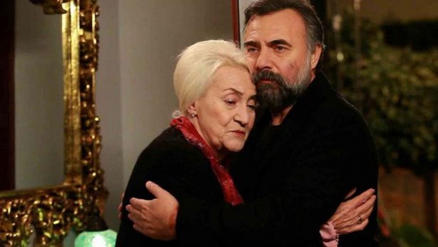 Foto - EDHO'nun 'Hayriye Ana'sı Sabina Toziya'nın oğlu üzen haberi duyurdu!