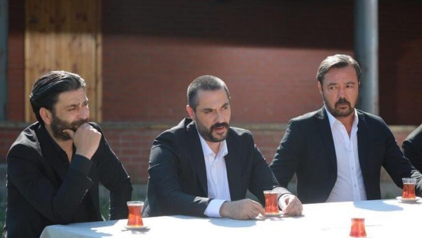 Foto - EDHO'nun yeni kanalı tartışılırken takipçilerini şoke edecek gelişme!