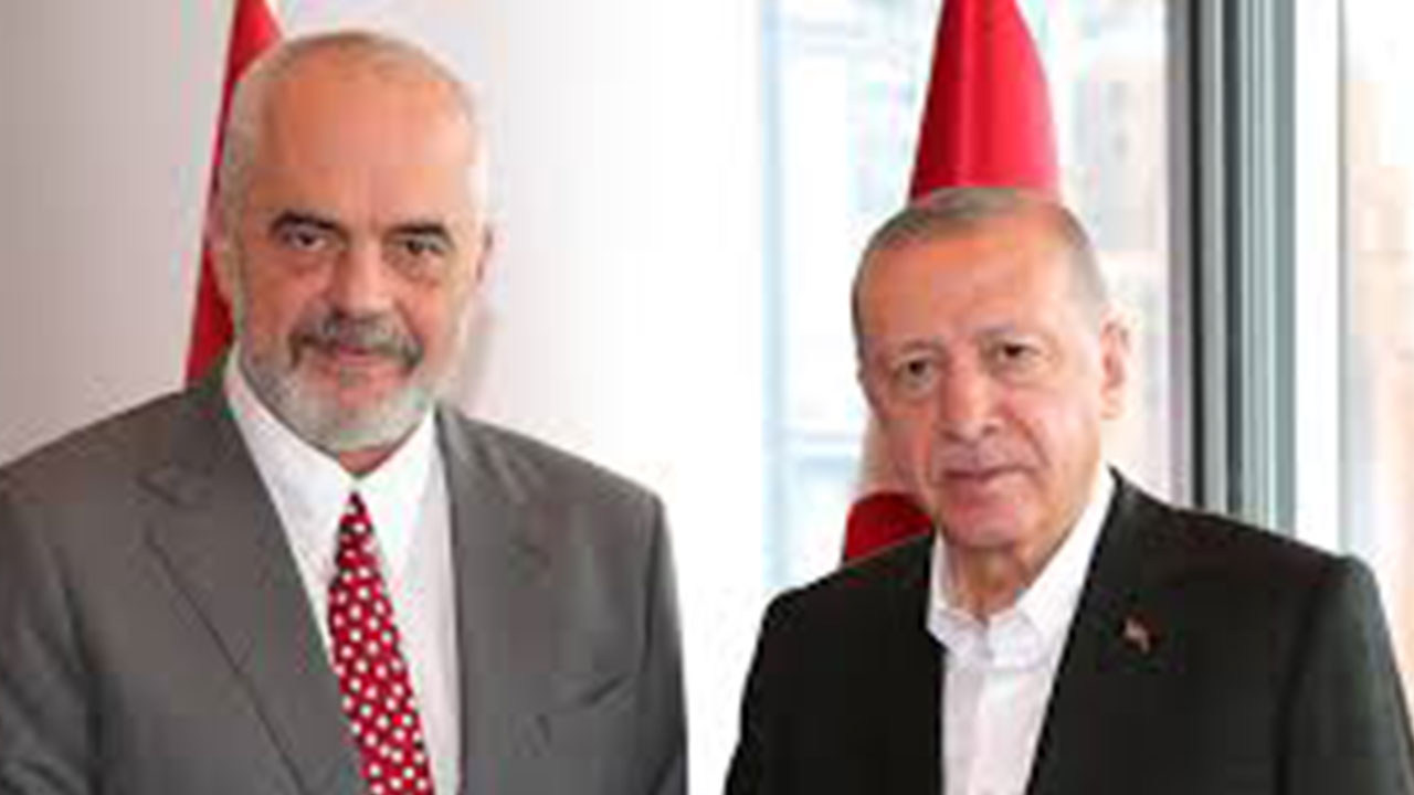 Foto - Edi Rama'dan beklenmedik Türkiye resti!