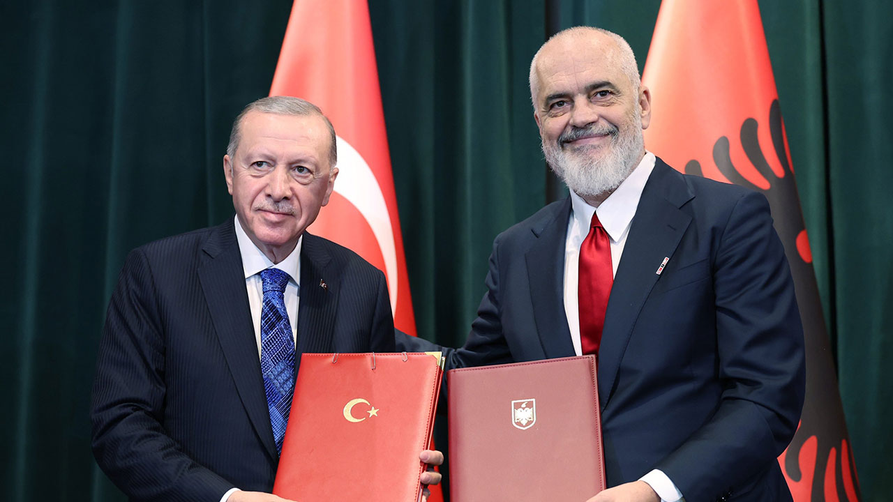 Foto - Edi Rama'dan beklenmedik Türkiye resti!