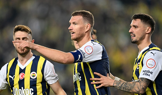 Foto - Edin Dzeko'ya rekor teklif geldi! 1 yıl daha sözleşmesi var ama…