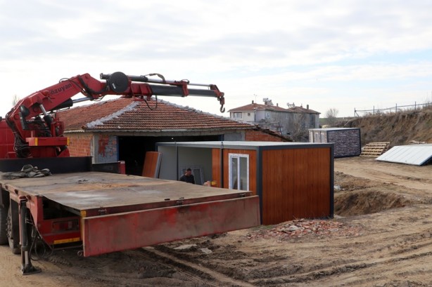 Edirne'de konteyner ev üreticileri deprem bölgeleri için mesaide