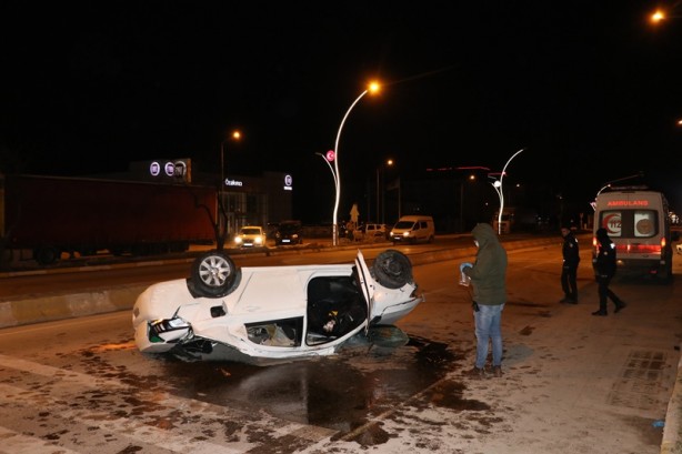 Foto - Edirne'deki trafik kazasında 1 kişi öldü, 3 kişi yaralandı.
