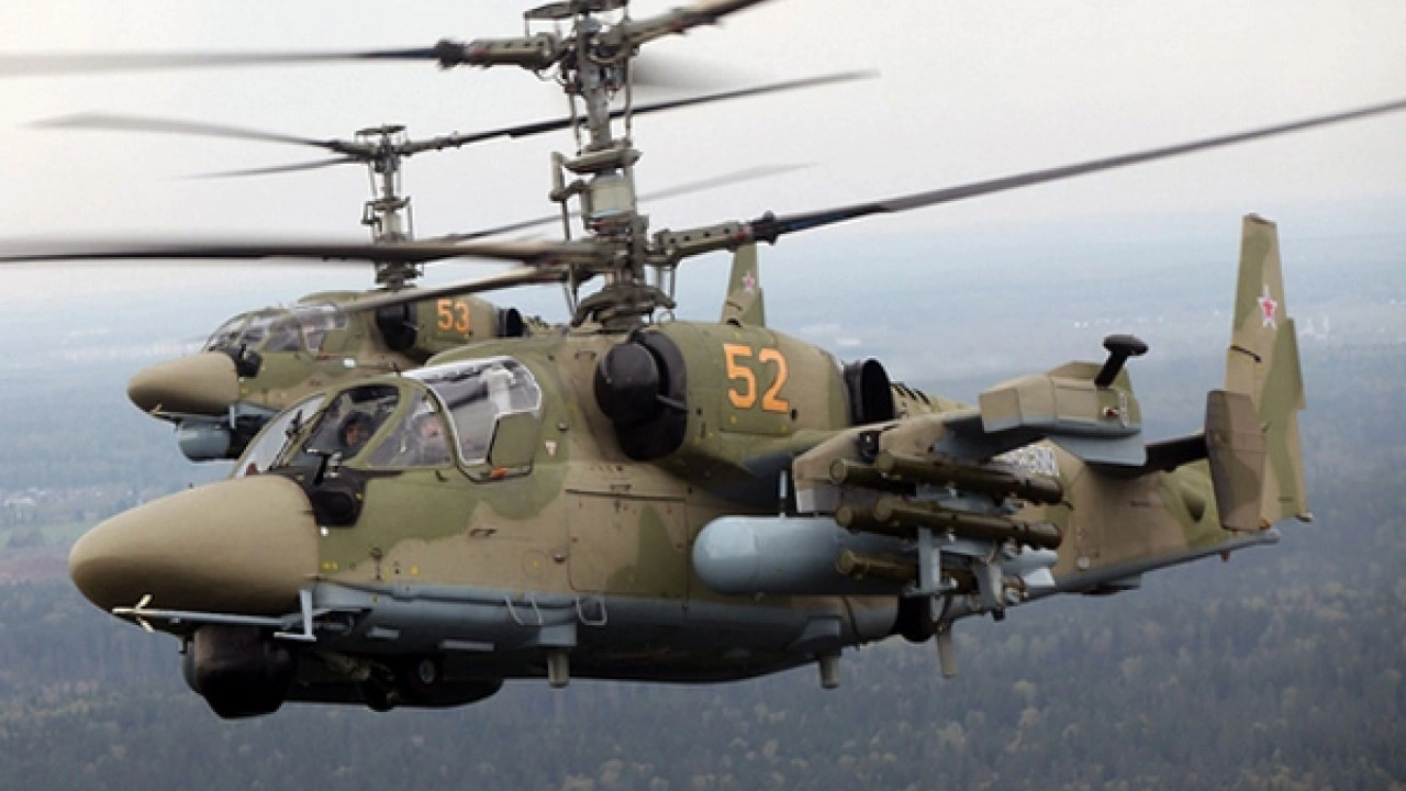 Foto - Efsane savaş helikopteri düştü! Ülke şoka girdi