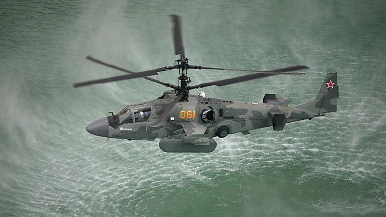 Foto - Efsane savaş helikopteri düştü! Ülke şoka girdi