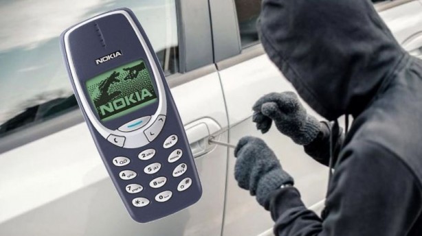 Foto - Efsane telefon Nokia 3310 bu kez araba hırsızlığıyla gündemde