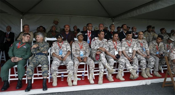 Foto - Ege semalarındaki tatbikat nefes kesti!