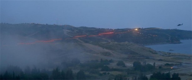 Foto - Ege semalarındaki tatbikat nefes kesti!
