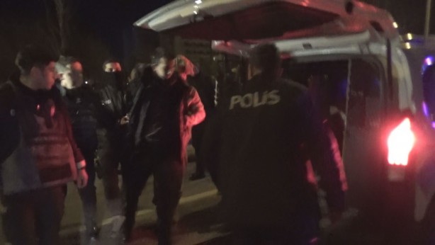 Foto - Ege Üniversitesinden randevu alamıyorum deyip tüfekle saldırdı