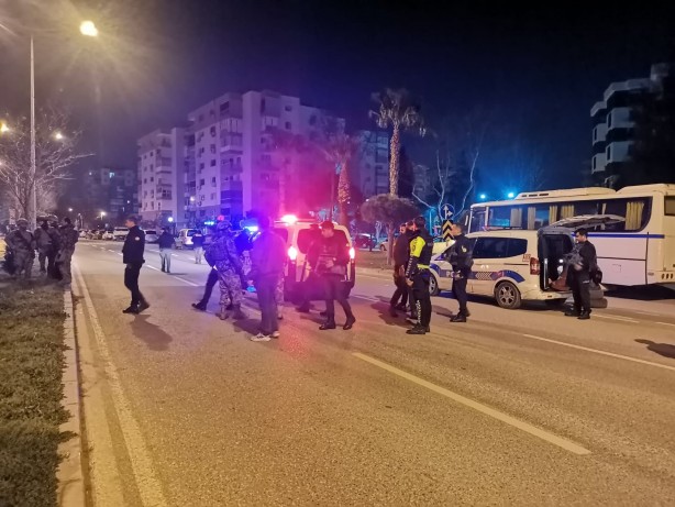 Foto - Ege Üniversitesinden randevu alamıyorum deyip tüfekle saldırdı