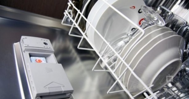 Foto - Eğer tarçını halıya dökerseniz...