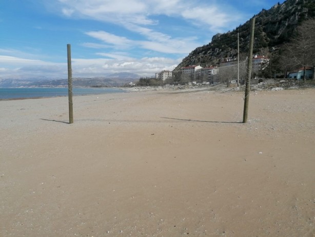 Foto - Eğirdir Gölü'nde endişelendiren durum