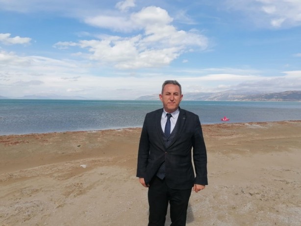 Foto - Eğirdir Gölü'nde endişelendiren durum