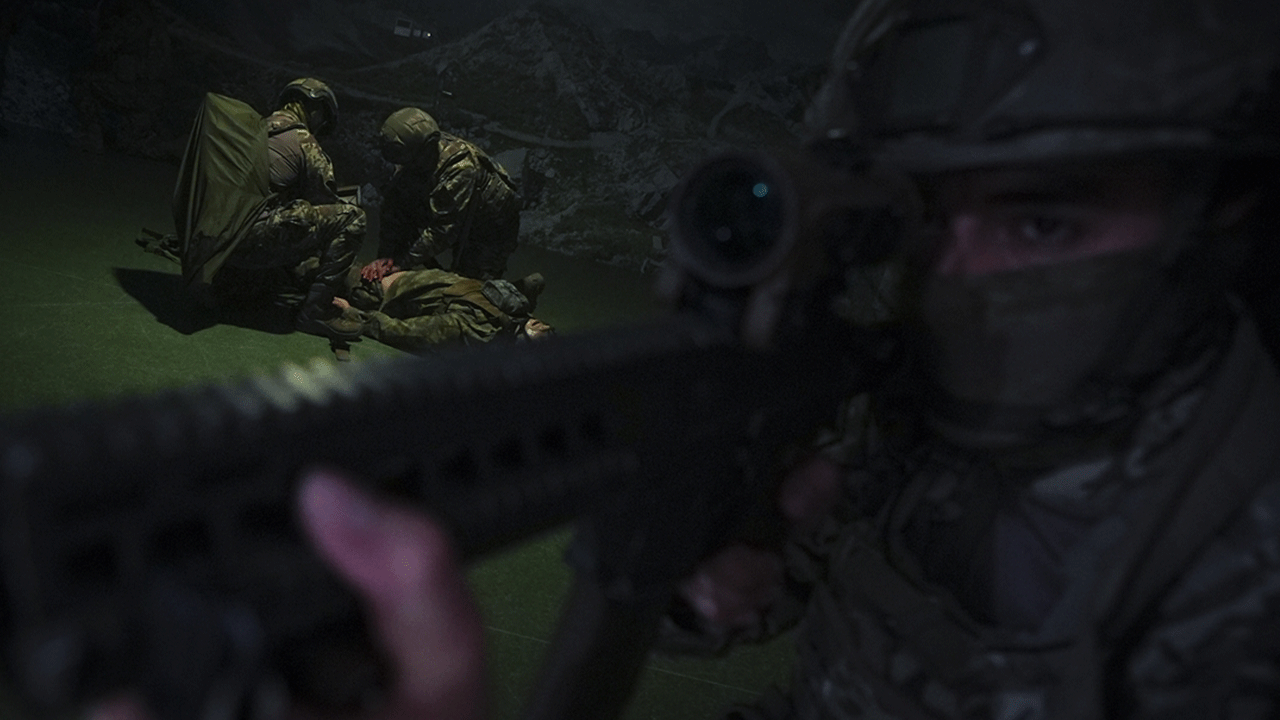 Foto - Eğitimleri dünyaya nam saldı! İşte bordo bereli olmak için aranan özellikler!