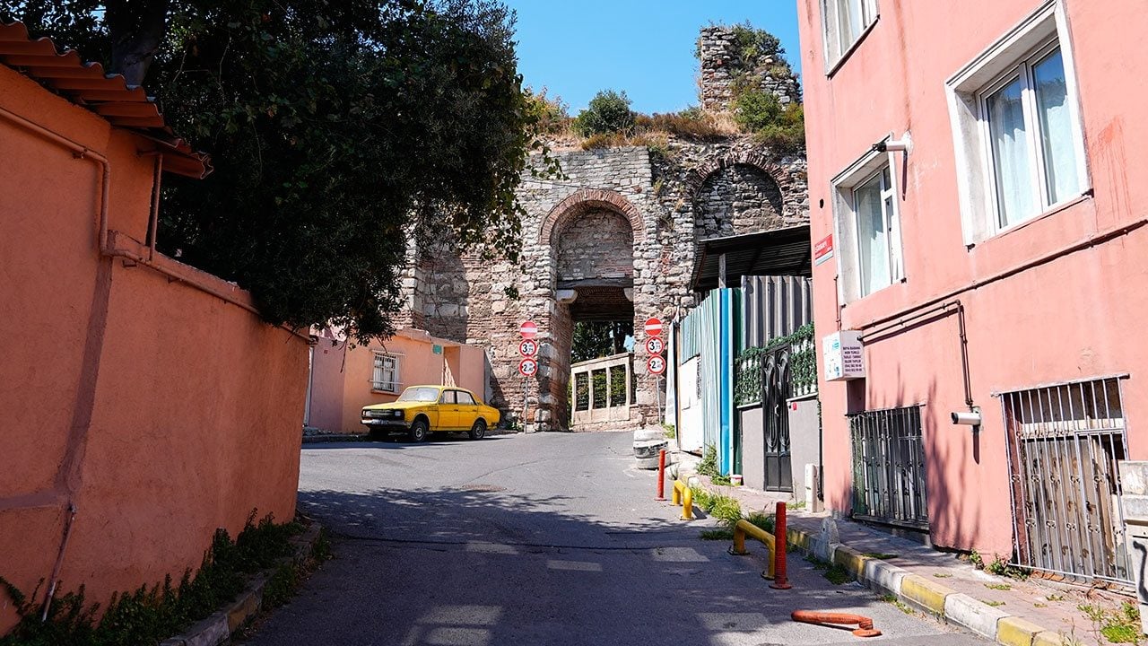 Foto - Eğrikapı’nın bilinmeyen hikayesi! İstanbul surlarının dibindeki büyük sır